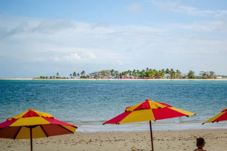 Excursão Surpreendente: Descubra as Belezas de Igarassu e Itamaracá saindo de Recife!