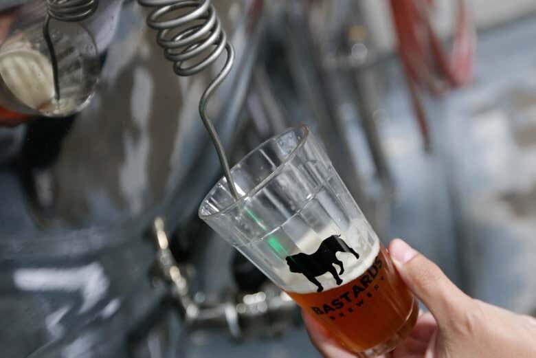 Tour Cervejeiro em Curitiba: Conheça, Deguste e Apaixone-se pela Produção Artesanal!