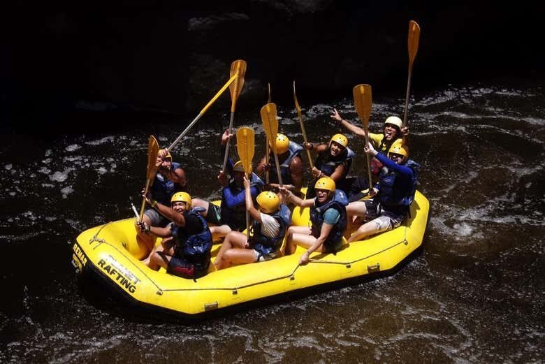 Aventuras em Águas Bravas: Rafting no Rio de Contas!