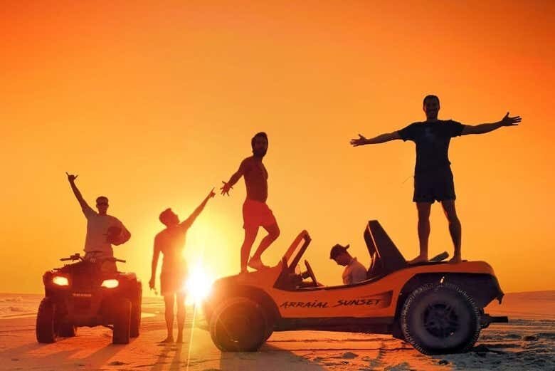 Tour de Buggy por Arraial do Cabo: Aventura e Beleza Natural!