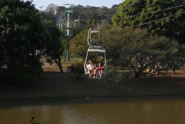 Explore As Maravilhas de Atibaia com Nosso Tour Incrível!