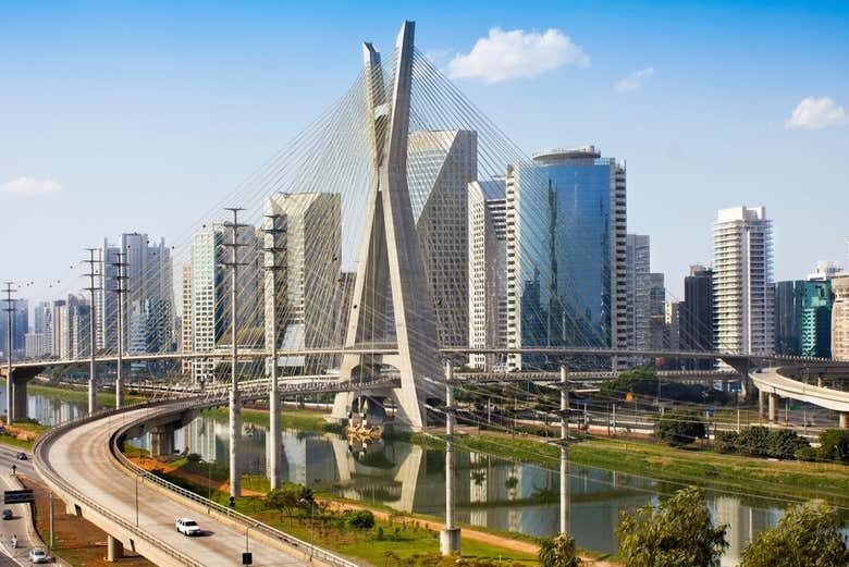 Explore São Paulo: Edifícios Icônicos, Arte e Cultura em um Tour Completo!
