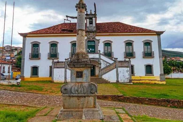 Experiência Única: Explore as Joias de Mariana e Congonhas em Ouro Preto!