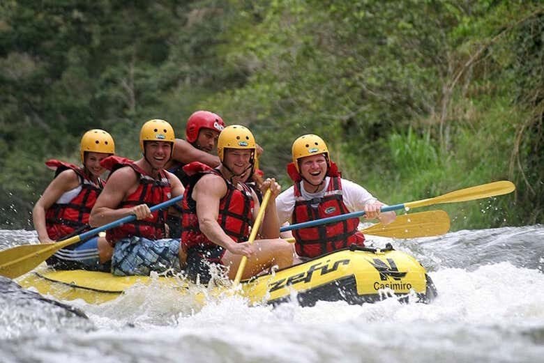 Rafting Aventura no Rio Macaé!