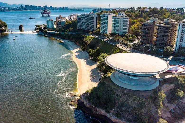 Excursão a Niterói e Rota Niemeyer!