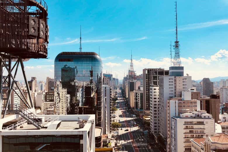 Tour Privado de Metrô por São Paulo: Descubra a Cidade de uma Nova Forma!