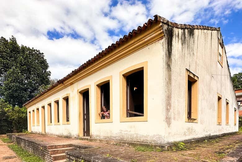Tour Cultural pelo Agreste Paraibano: Exploração Histórica e Arquitetônica em Areia!