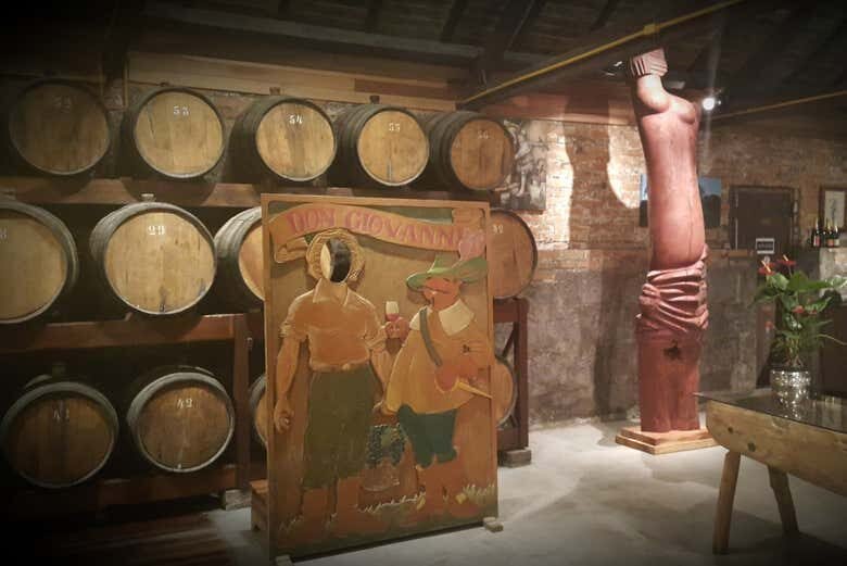 Tour Enogastronômico em Pinto Bandeira: Vinhos, História e Paisagens Incríveis!