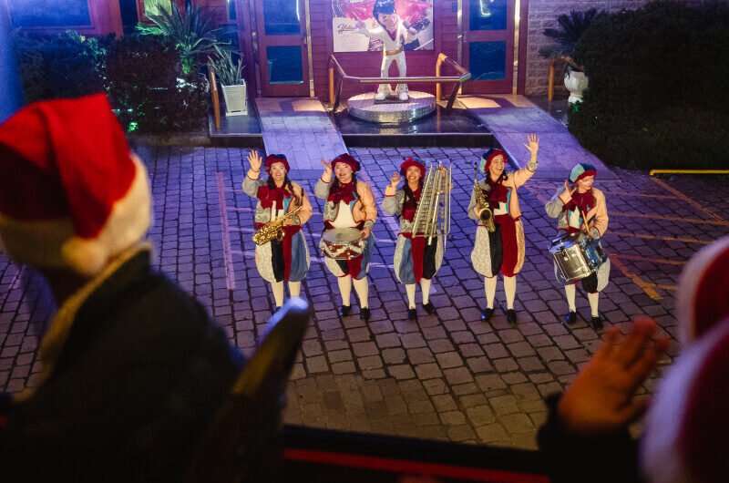 Bustour Illumination Show – O Natal em Movimento!