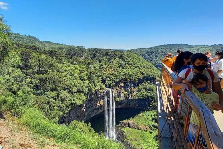 Tour Incrível: Nova Petrópolis, Gramado e Canela – Descubra as Belezas do Rio Grande do Sul!