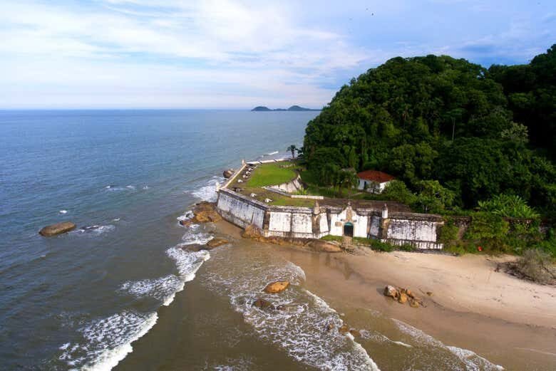 Tour à Ilha do Mel com Saída de Curitiba!