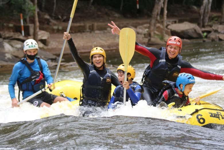 Aventuras no Rio Paranhana: Rafting em Três Coroas!