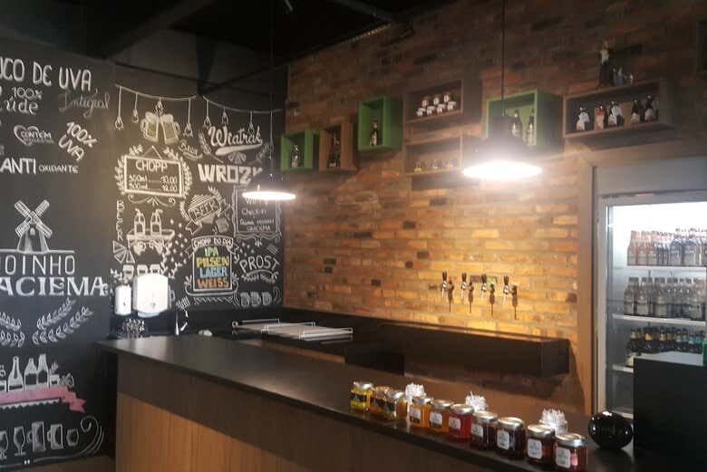 Sabores da Serra: Tour ao Vale dos Vinhedos saindo de Caxias do Sul!