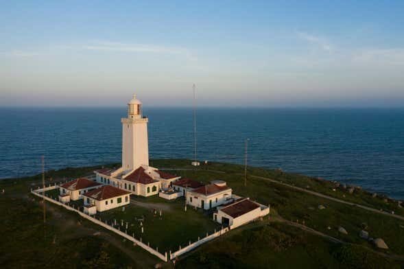 Excursão Histórica a Laguna: Descubra a Riqueza Cultural e Natural de Santa Catarina!