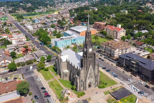 Tour Incrível: Nova Petrópolis, Gramado e Canela – Descubra as Belezas do Rio Grande do Sul!