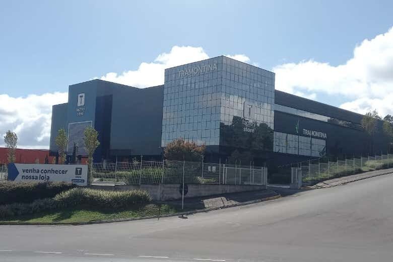 Tour de Compras em Farroupilha + Santuário de Nossa Senhora de Caravaggio!