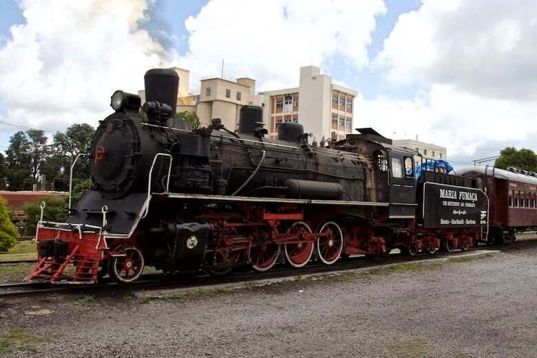 Trilhos, Vinhos e Histórias: Tour de Maria Fumaça + Vinícola em Bento Gonçalves!