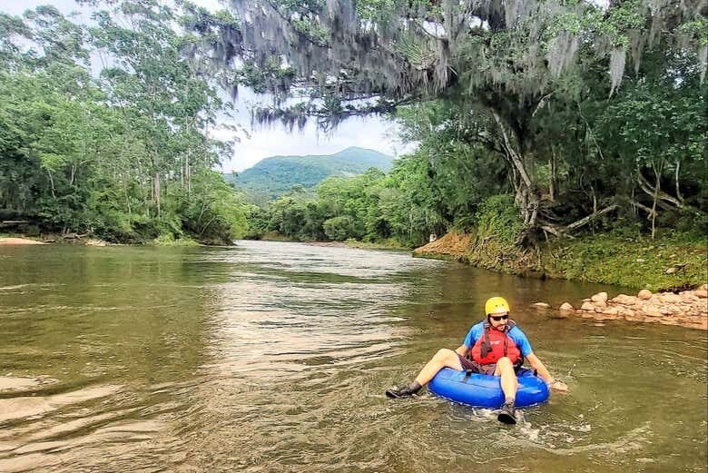 Aventuras de Boia Cross pelo Rio Canoa!