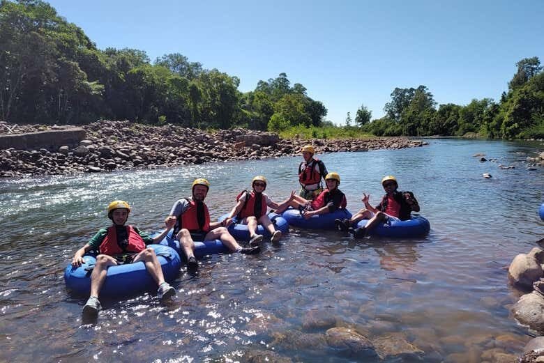 Aventuras de Boia Cross pelo Rio Canoa!