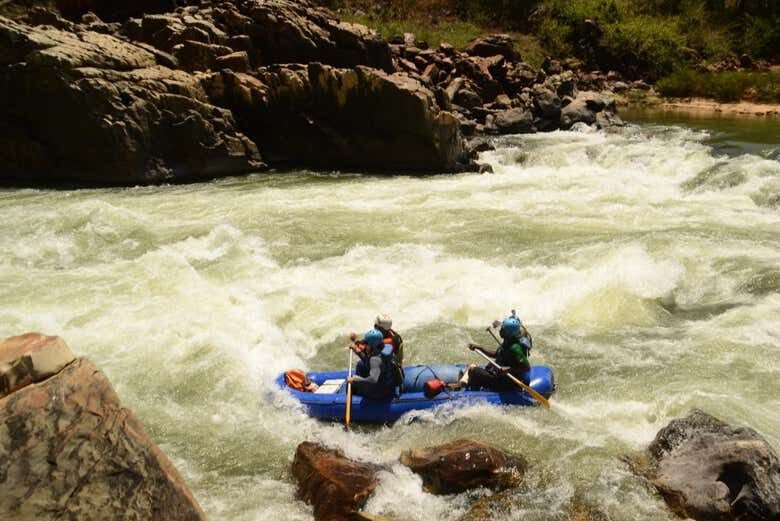Rafting na Chapada dos Veadeiros com Visita à Comunidade Kalunga e Almoço Típico!