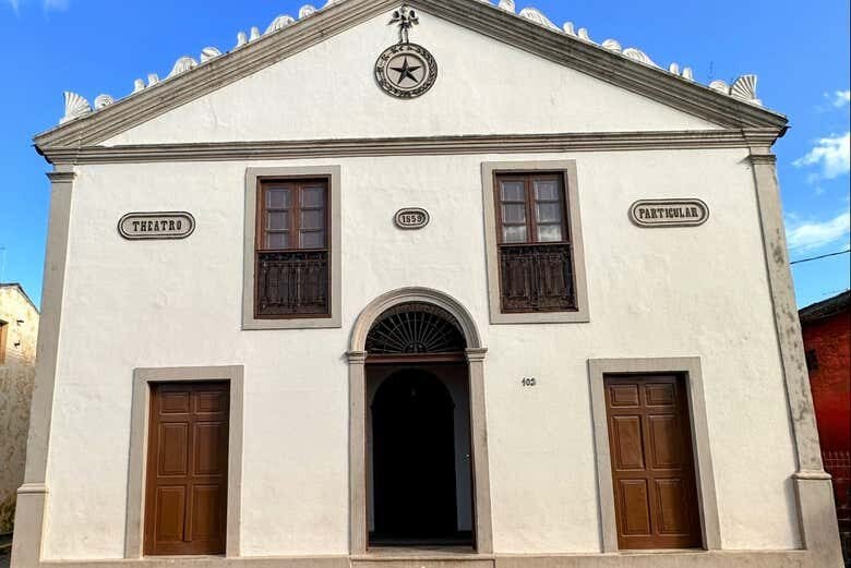 Tour Cultural pelo Agreste Paraibano: Exploração Histórica e Arquitetônica em Areia!