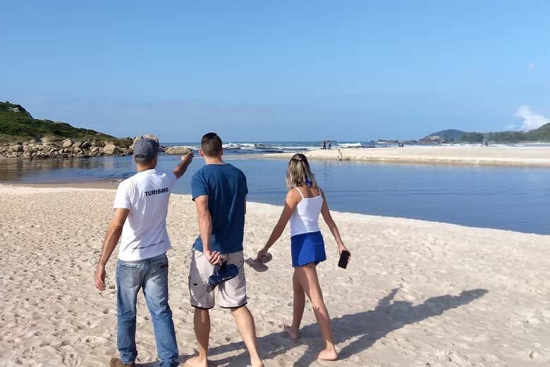 Descubra a Beleza das Praias de Imbituba e o Encantador Pôr do Sol em Garopaba