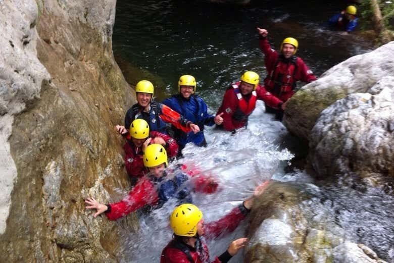 Aventura Aquática na Chapada dos Veadeiros com Piquenique Delicioso!