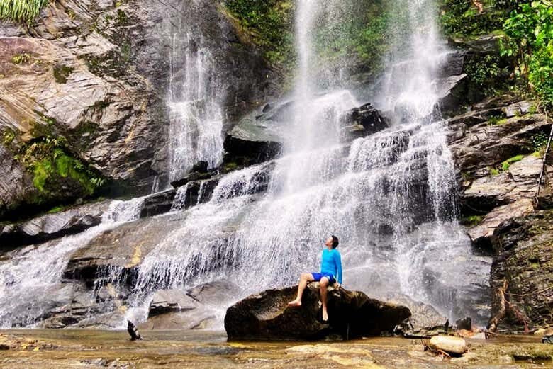 Trilha pelas Cachoeiras e Serra de Angra dos Reis!
