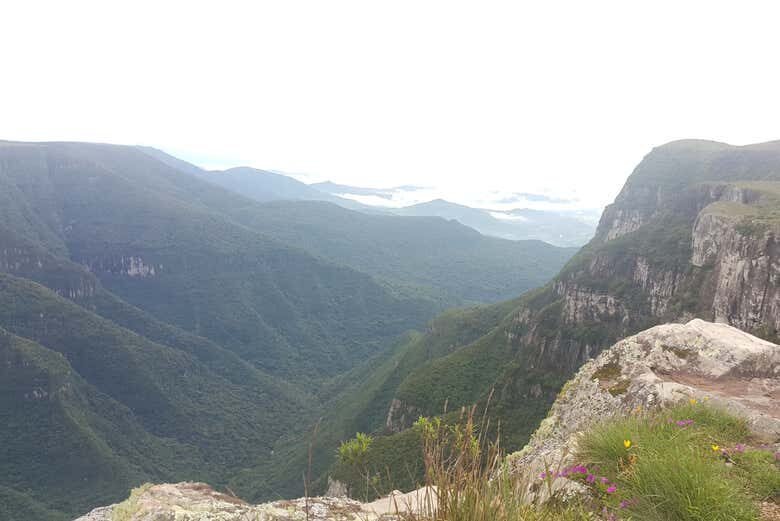 Desbrave os Cânions Fortaleza e Itaimbezinho: Uma Aventura na Natureza!