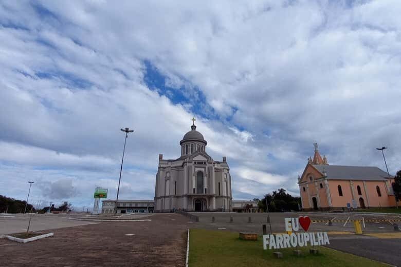 Tour de Compras em Farroupilha + Santuário de Nossa Senhora de Caravaggio!