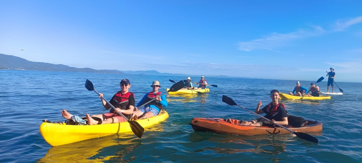 Kayak ou SUP até a Ilha do Francês com Snorkel em Florianópolis!